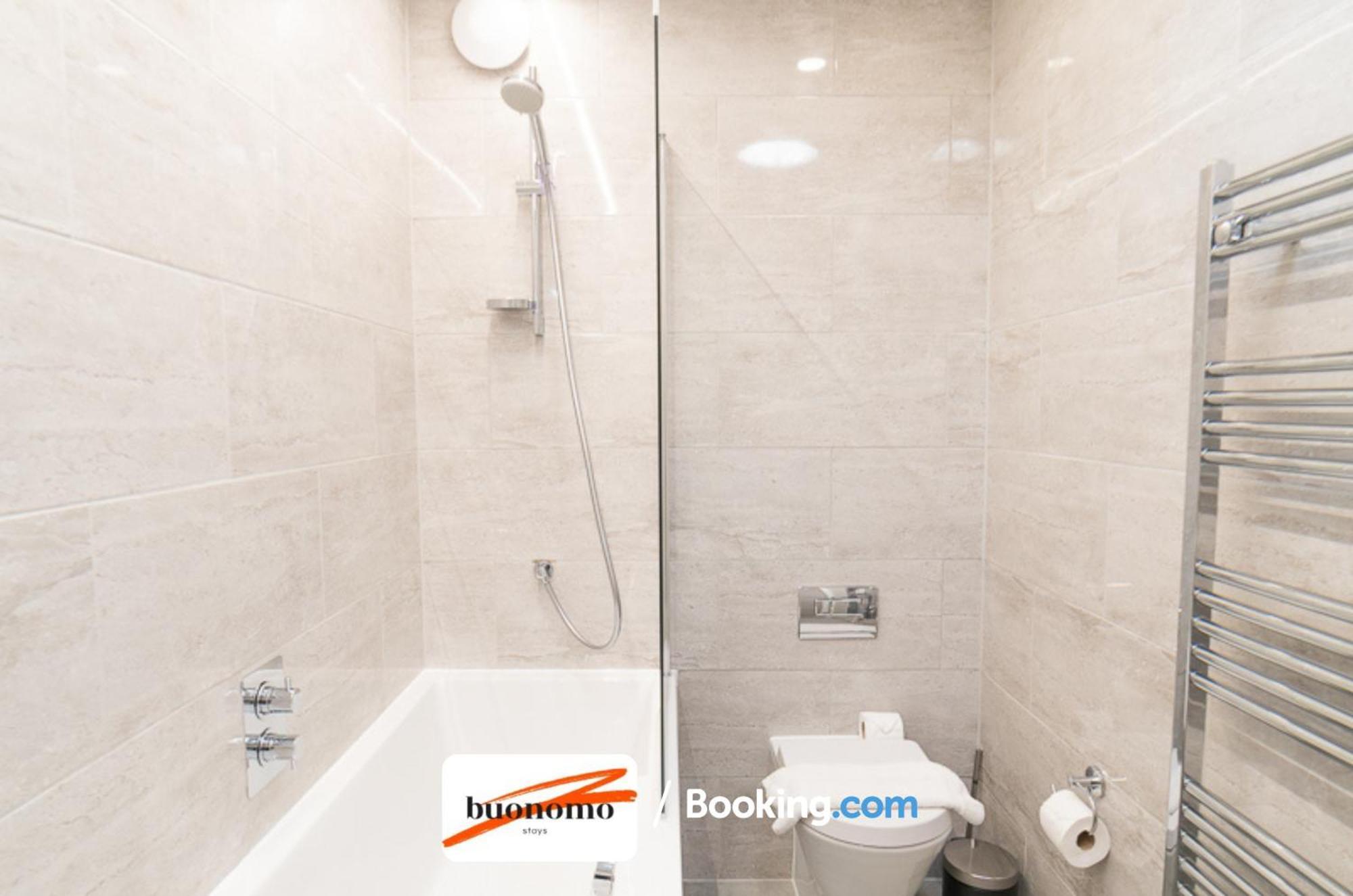 Two Bedroom Apartment At Buonomo Stays Short Lets & Serviced Accommodation Лондон Екстериор снимка