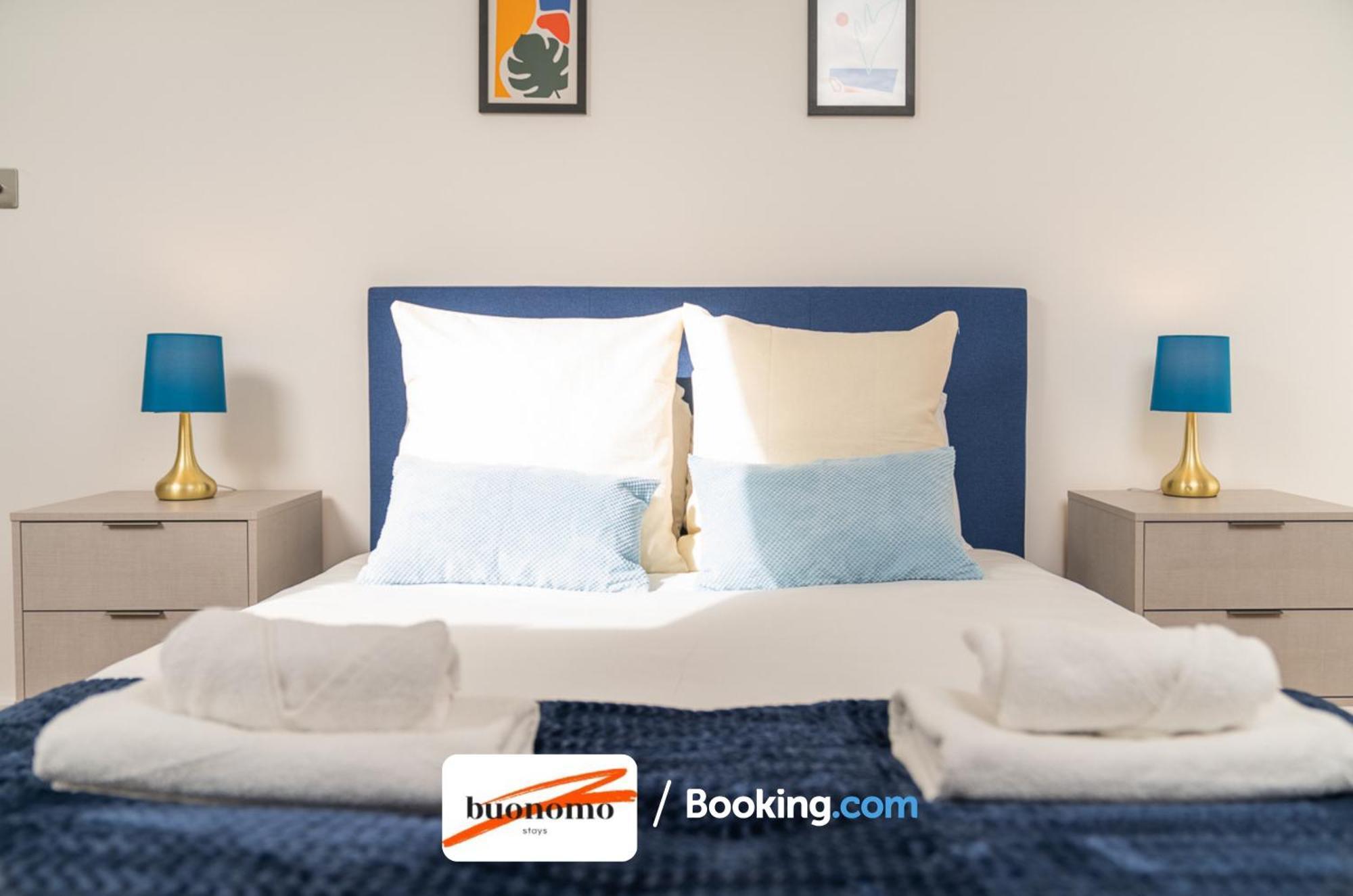 Two Bedroom Apartment At Buonomo Stays Short Lets & Serviced Accommodation Лондон Екстериор снимка